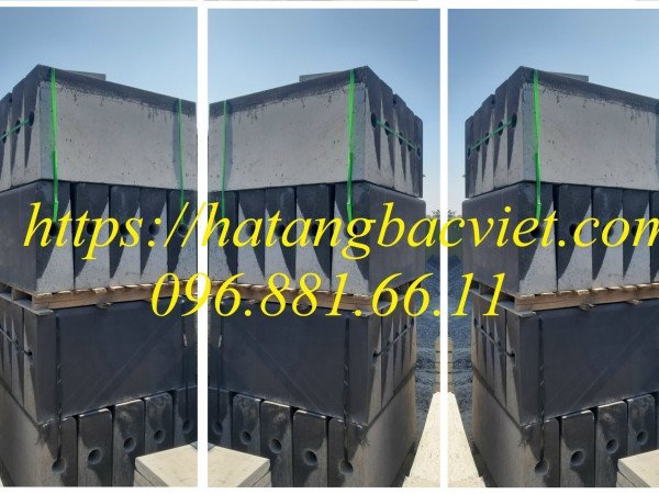 Bó vỉa giả đá 18x42x100 cm, màu đen- Hạ tầng Bắc Việt